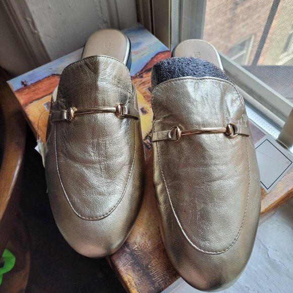 Gold Leather Mules, 1" heel. 11WW (US equivalent for UK shoes) New, no box - Picture 1 of 5